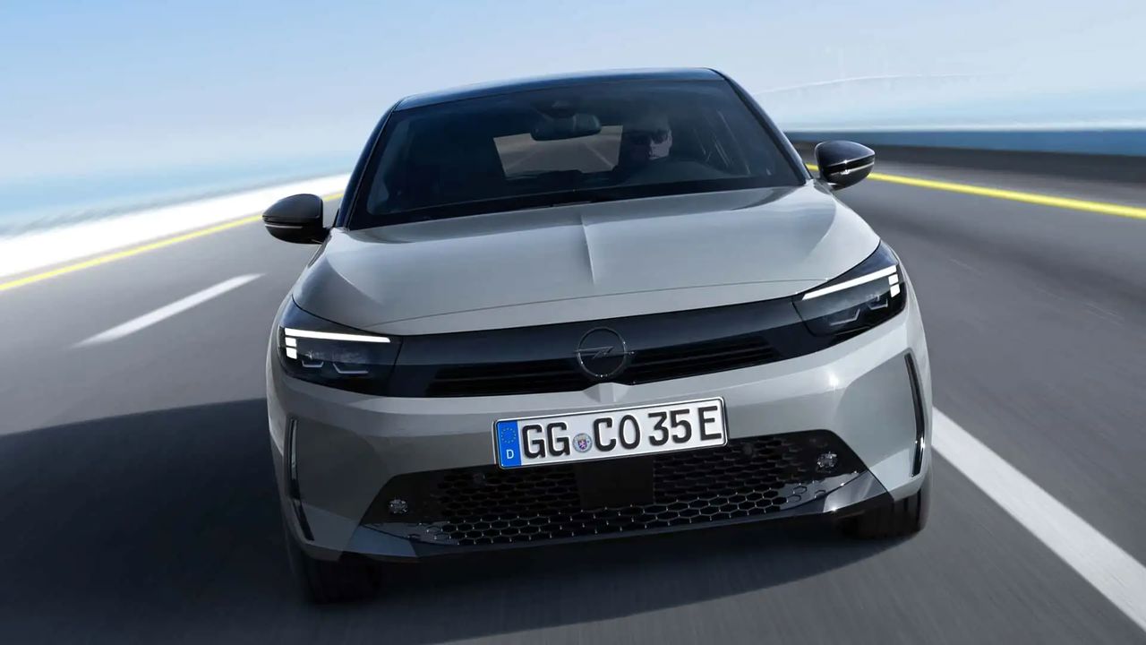 Opel’den Yeni Yıla Hızlı Giriş: Sıfır Faizli Kredi Fırsatları Showroomlarda